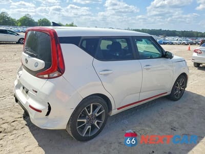 Trzecie zdjęcie samochodu z tyłu: 2020 KIA SOUL GT LINE VIN:KNDJ63AU2L7012832 - miniatura
