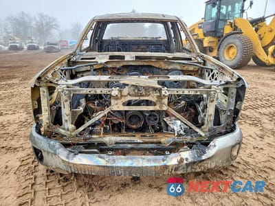 Piąte zdjęcie samochodu w środku: 2018 CHEVROLET SILVERADO K1500 LT VIN:2GCVKREC6J1113092 - miniatura