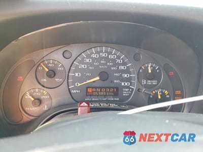 Zdjęcie 9 z 13 samochodu: 2002 GMC SAVANA G2500 DELIVERY VAN VIN:1GTGG25R521904260 - miniatura