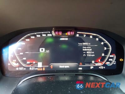 Zdjęcie 9 z 12 samochodu: 2023 BMW M8 VIN:WBSGV0C07PCK80559 - miniatura