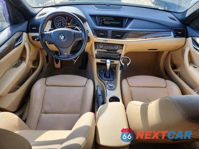 Zdjęcie 8 z 14 samochodu: 2015 BMW X1 XDRIVE35I VIN:WBAVM5C55FVV94320 - miniatura