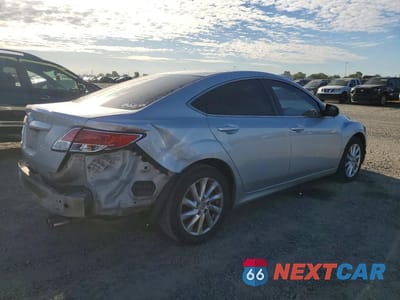 Trzecie zdjęcie samochodu z tyłu: 2012 MAZDA 6 I VIN:1YVHZ8DH4C5M34057 - miniatura