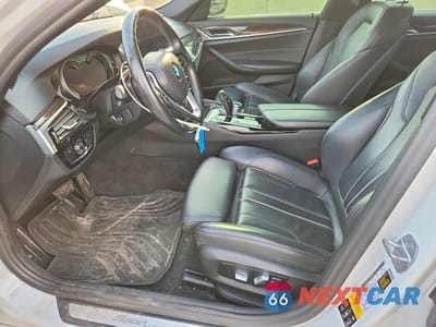 Zdjęcie 7 z 11 samochodu: 2017 BMW 530 XI VIN:WBAJA7C34HG907088 - miniatura