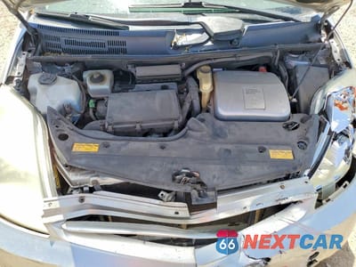 Zdjęcie 11 z 12 samochodu: 2005 TOYOTA PRIUS BASE VIN:JTDKB20U857018746 - miniatura