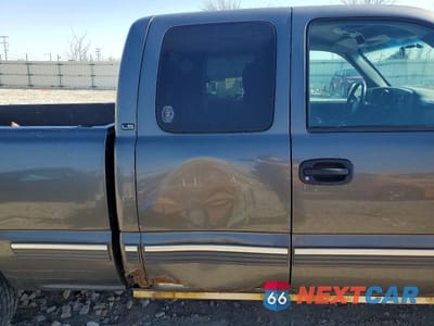 Zdjęcie 10 z 12 samochodu: 2001 CHEVROLET SILVERADO K1500 VIN:1GCEK19T21Z325975 - miniatura