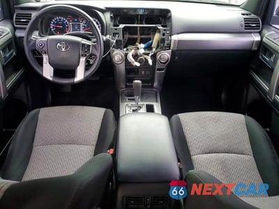 Zdjęcie 8 z 11 samochodu: 2019 TOYOTA 4RUNNER SR5 VIN:JTEZU5JR6K5194721 - miniatura