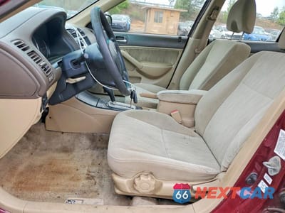 Zdjęcie 7 z 12 samochodu: 2003 HONDA CIVIC EX VIN:2HGES26723H614002 - miniatura