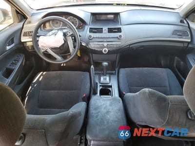 Zdjęcie 8 z 13 samochodu: 2009 HONDA ACCORD LX VIN:1HGCP26389A177555 - miniatura