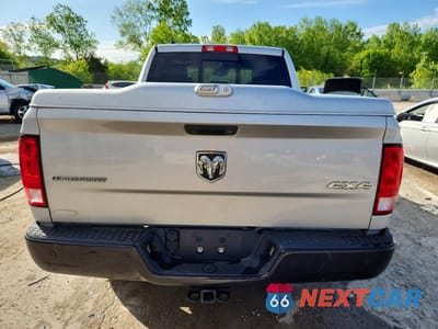 Zdjęcie 6 z 13 samochodu: 2015 RAM 1500 SLT VIN:1C6RR7LM0FS625717 - miniatura