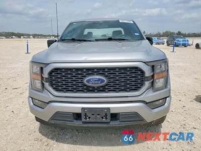 Piąte zdjęcie samochodu w środku: 2023 FORD F150 SUPERCREW VIN:1FTEW1CP5PKD64741 - miniatura
