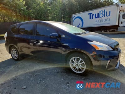 Czwarte zdjęcie samochodu z boku: 2014 TOYOTA PRIUS V TWO VIN:JTDZN3EU3EJ007872 - miniatura