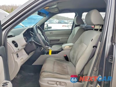 Zdjęcie 7 z 13 samochodu: 2011 HONDA PILOT EX VIN:5FNYF4H40BB089749 - miniatura