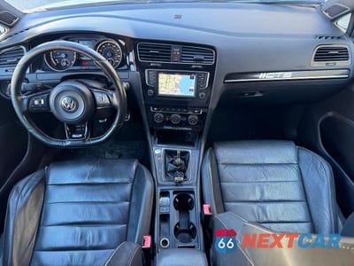 Zdjęcie 9 z 11 samochodu: 2016 VOLKSWAGEN GOLF R VIN:WVWUF7AU2GW081911 - miniatura