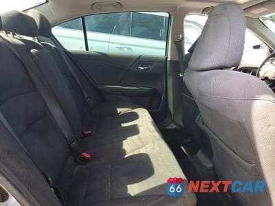 Zdjęcie 10 z 12 samochodu: 2017 HONDA ACCORD EX VIN:1HGCR2F79HA104304 - miniatura
