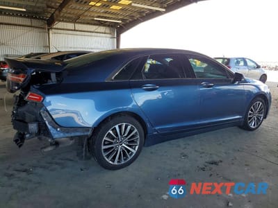 Trzecie zdjęcie samochodu z tyłu: 2018 LINCOLN MKZ HYBRID SELECT VIN:3LN6L5LU7JR619592 - miniatura