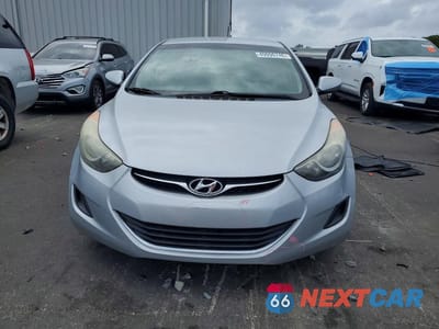 Piąte zdjęcie samochodu w środku: 2012 HYUNDAI ELANTRA GLS VIN:5NPDH4AE4CH076940 - miniatura