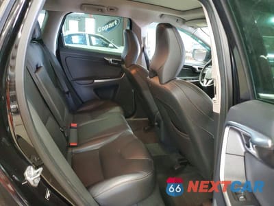 Zdjęcie 11 z 13 samochodu: 2017 VOLVO XC60 T6 DYNAMIC VIN:YV449MRR0H2174521 - miniatura