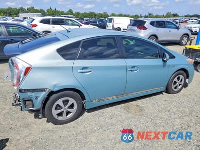 Trzecie zdjęcie samochodu z tyłu: 2013 TOYOTA PRIUS TWO VIN:JTDKN3DU9D5584917 - miniatura
