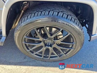 Zdjęcie 13 z 14 samochodu: 2015 MERCEDES-BENZ G 63 AMG VIN:WDCYC7DF7FX232686 - miniatura