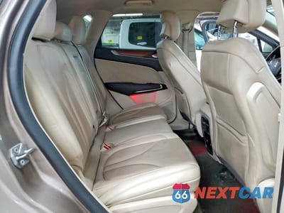 Zdjęcie 11 z 13 samochodu: 2019 LINCOLN MKC SELECT VIN:5LMCJ2C96KUL39799 - miniatura