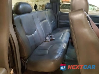 Zdjęcie 10 z 12 samochodu: 2004 CHEVROLET SILVERADO K1500 VIN:2GCEK19T241240020 - miniatura