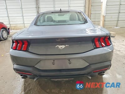 Zdjęcie 6 z 13 samochodu: 2025 FORD MUSTANG VIN:1FA6P8TH6S5102842 - miniatura