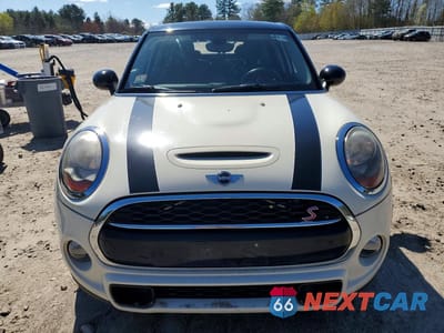 Piąte zdjęcie samochodu w środku: 2015 MINI COOPER VIN:WMWXU3C57F2B65729 - miniatura