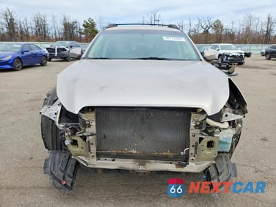 Piąte zdjęcie samochodu w środku: 2014 SUBARU OUTBACK 2.5I PREMIUM VIN:4S4BRBCC3E3305316 - miniatura