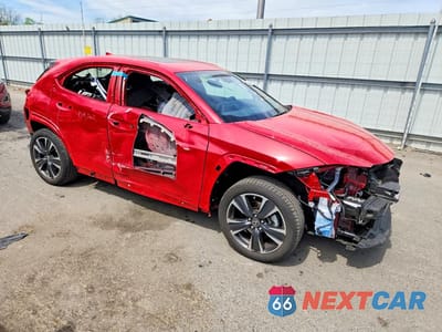 Czwarte zdjęcie samochodu z boku: 2024 LEXUS UX 250H PREMIUM VIN:JTHP9JBH2R2072329 - miniatura