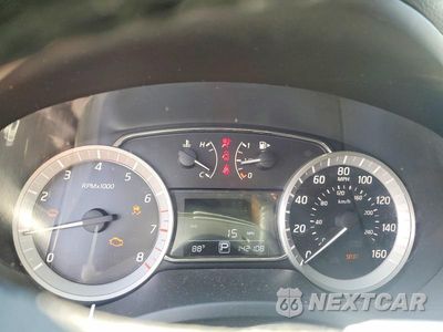 Zdjęcie 9 z 12 samochodu: 2015 NISSAN SENTRA SV VIN:3N1AB7AP5FL672007 - miniatura