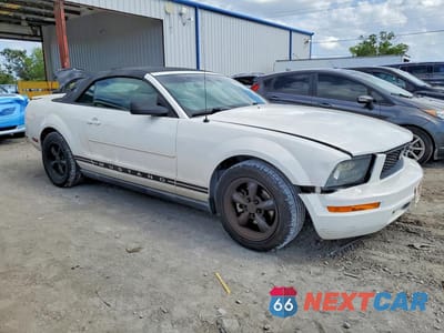 Czwarte zdjęcie samochodu z boku: 2007 FORD MUSTANG VIN:1ZVFT84N375329730 - miniatura