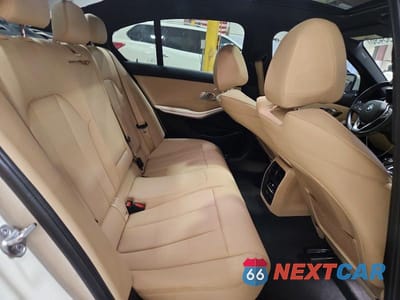Zdjęcie 10 z 12 samochodu: 2020 BMW 330XI VIN:3MW5R7J03L8B36939 - miniatura