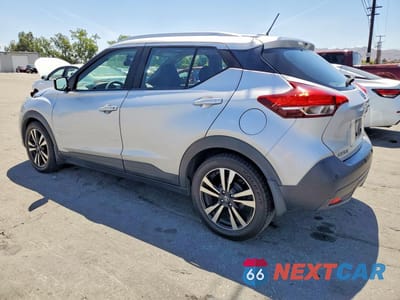 Drugie zdjęcie samochodu z przodu: 2020 NISSAN KICKS SV VIN:3N1CP5CV4LL506289 - miniatura