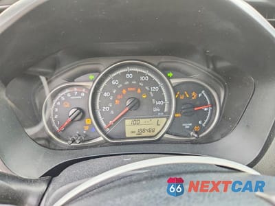 Zdjęcie 9 z 12 samochodu: 2017 TOYOTA YARIS 5-DOOR L FLEET VIN:VNKKTUD32HA080104 - miniatura