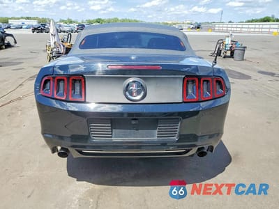 Zdjęcie 6 z 12 samochodu: 2014 FORD MUSTANG VIN:1ZVBP8EMXE5248746 - miniatura