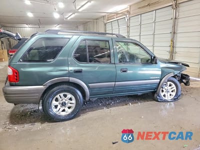 Trzecie zdjęcie samochodu z tyłu: 2003 ISUZU RODEO S VIN:4S2CK58W434303460 - miniatura