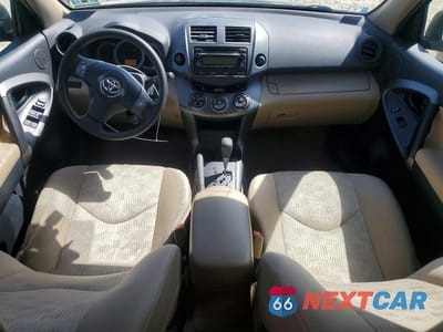 Zdjęcie 8 z 14 samochodu: 2012 TOYOTA RAV4 BASE VIN:2T3BF4DV9CW207975 - miniatura