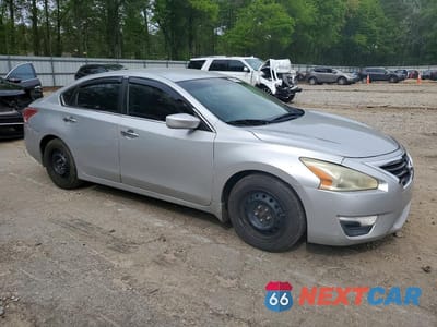Czwarte zdjęcie samochodu z boku: 2013 NISSAN ALTIMA 2.5 VIN:1N4AL3AP2DC200106 - miniatura