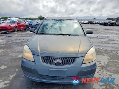 Piąte zdjęcie samochodu w środku: 2007 KIA RIO BASE VIN:KNADE123776211927 - miniatura