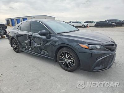 Czwarte zdjęcie samochodu z boku: 2023 TOYOTA CAMRY SE VIN:4T1S11AKXPU769275 - miniatura