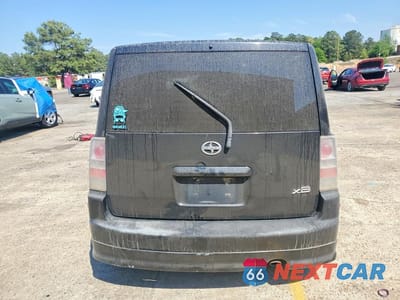 Zdjęcie 6 z 12 samochodu: 2005 TOYOTA SCION XB VIN:JTLKT334054028370 - miniatura