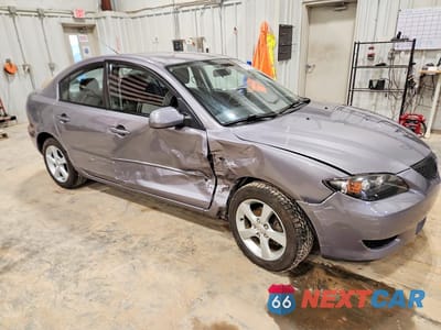 Czwarte zdjęcie samochodu z boku: 2006 MAZDA 3 I VIN:JM1BK32F561529615 - miniatura