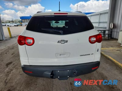 Zdjęcie 6 z 13 samochodu: 2011 CHEVROLET TRAVERSE LS VIN:1GNKRFED4BJ203068 - miniatura