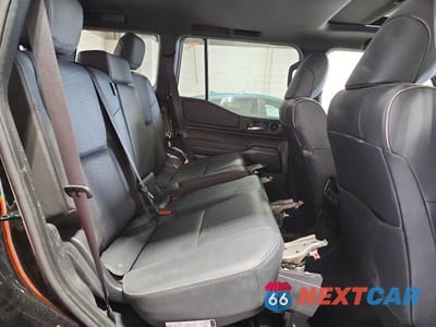 Zdjęcie 11 z 14 samochodu: 2024 TOYOTA LAND CRUISER FIRST EDITION VIN:JTEABFAJ1RK000613 - miniatura
