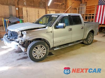 2008 LINCOLN MARK LT 5LTPW18568FJ01312 - główne zdjęcie licytacji z USA - miniatura