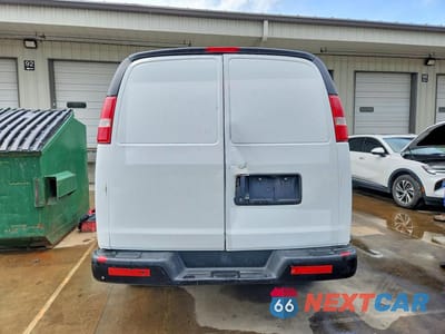 Zdjęcie 6 z 14 samochodu: 2017 CHEV EXPRESS G2500 VIN:1GCWGAF1XH1217198 - miniatura