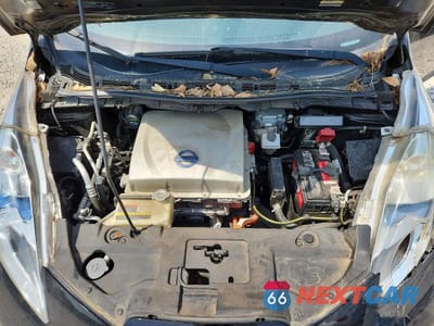 Zdjęcie 12 z 13 samochodu: 2015 NISSAN LEAF SV VIN:1N4AZ0CP1FC307371 - miniatura