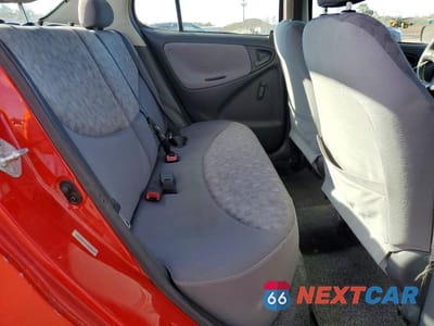 Zdjęcie 10 z 12 samochodu: 2002 TOYOTA ECHO VIN:JTDBT123220215105 - miniatura