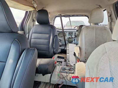 Zdjęcie 10 z 13 samochodu: 2012 TOYOTA SIENNA LE 8-PASSENGER VIN:5TDKK3DC4CS237245 - miniatura