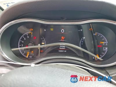 Zdjęcie 9 z 14 samochodu: 2018 JEEP GRAND CHEROKEE LIMITED VIN:1C4RJFBG1JC424627 - miniatura